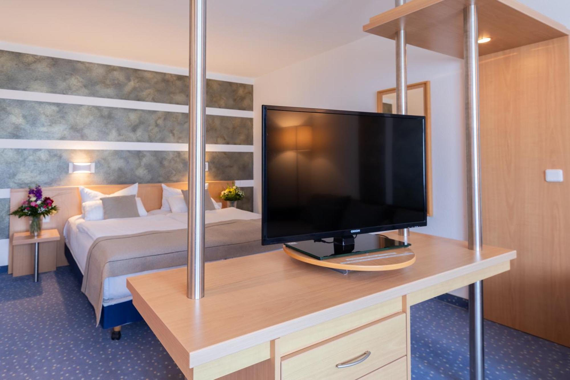 Garner Hotel Cottbus Sued By Ihg Exterior photo
