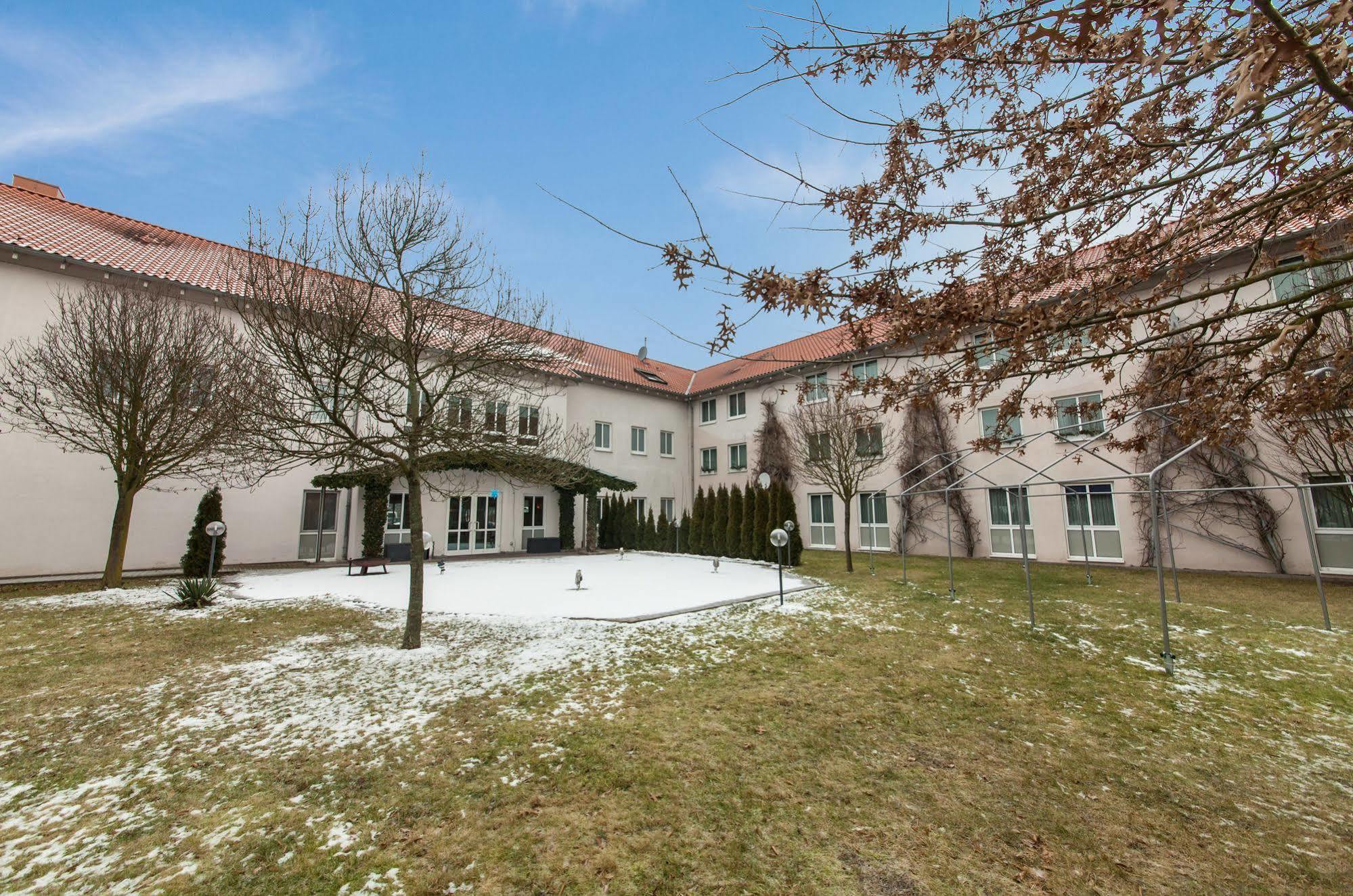 Garner Hotel Cottbus Sued By Ihg Exterior photo